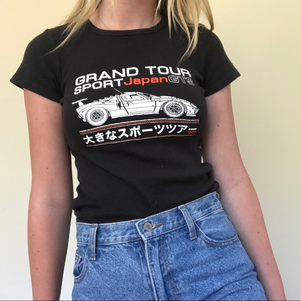 Brandy Melville Grand Tour tee 💫